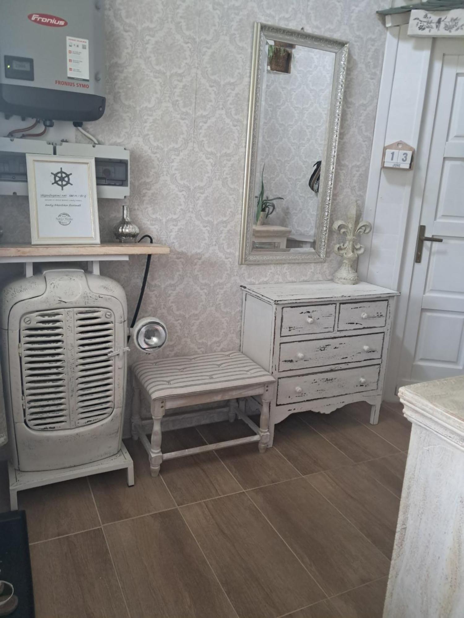 Takler Home Alsoors Bagian luar foto