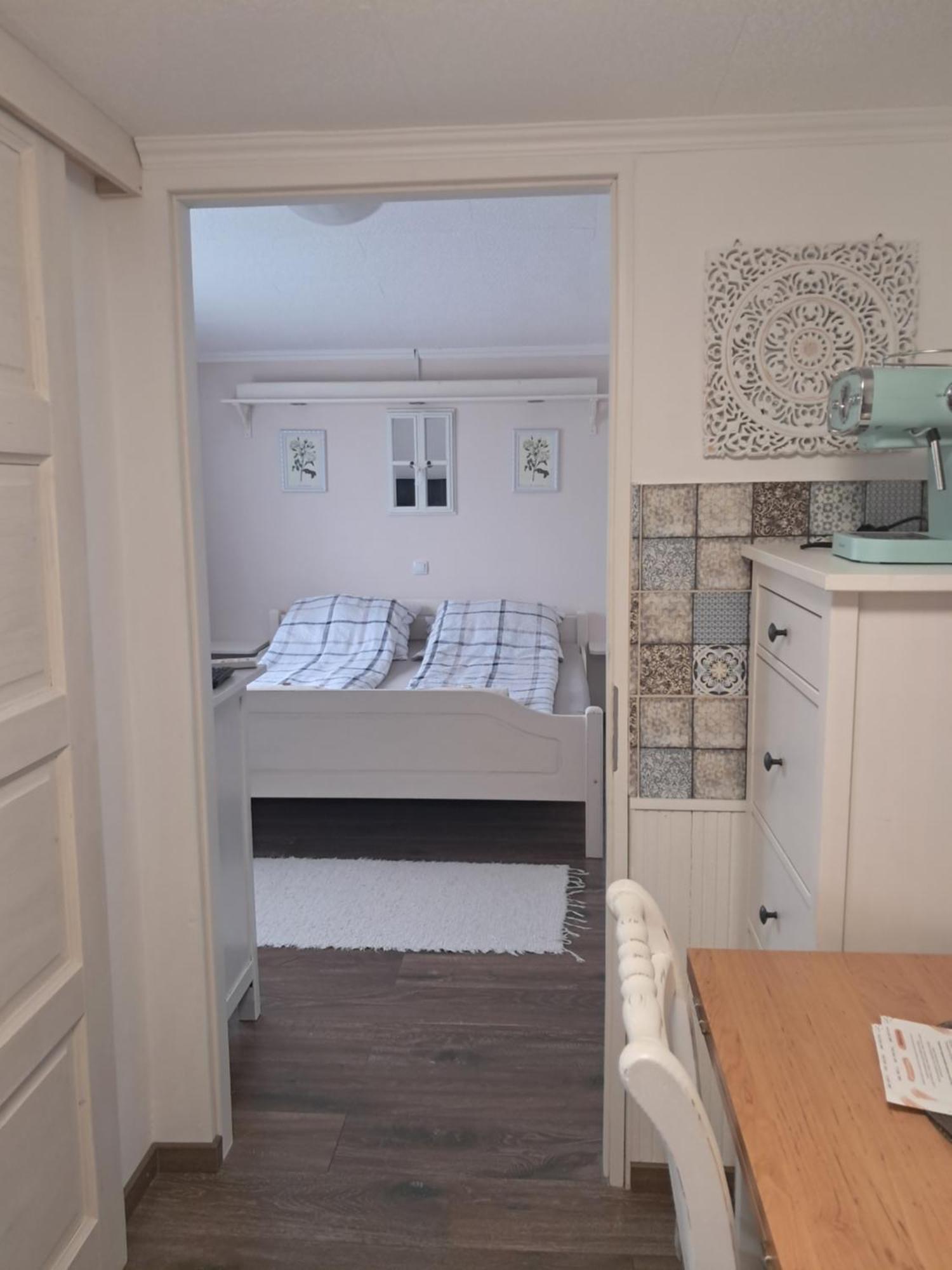 Takler Home Alsoors Bagian luar foto