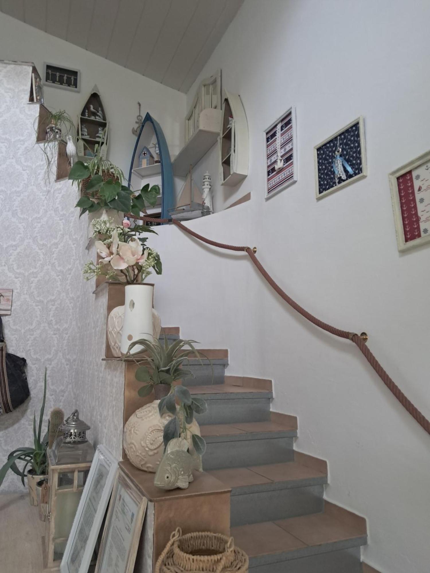 Takler Home Alsoors Bagian luar foto
